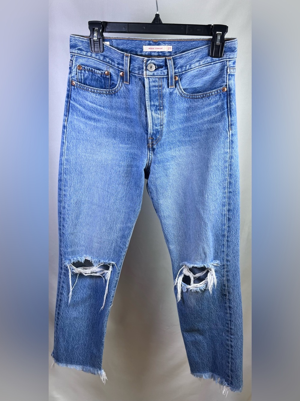 Women’s Levi’s Premium Wedgie Straight Cropped Distressed Frayed Hem Jeans